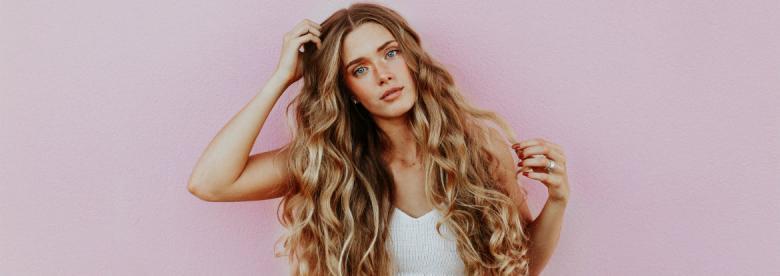 Conseils beauté pour l'automne : comment protéger la peau et les cheveux